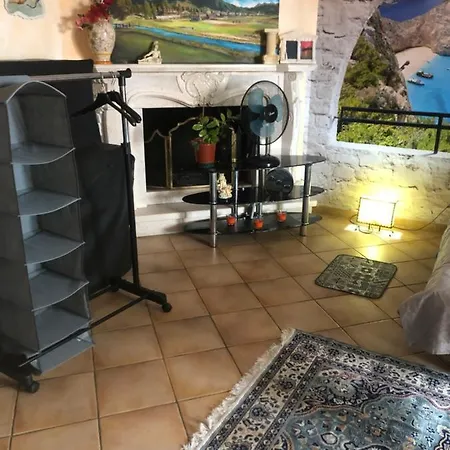 Elena Guest house